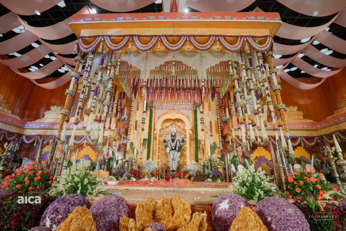 Ananta Vaishnavam Gold and Ivory Wedding Decor
